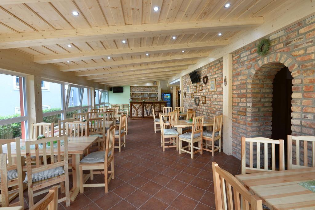 Rodinny Resort Uko Bedřichov Екстериор снимка