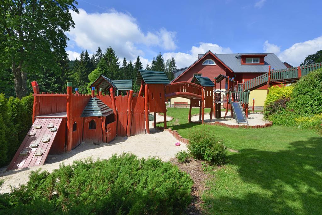 Rodinny Resort Uko Bedřichov Екстериор снимка